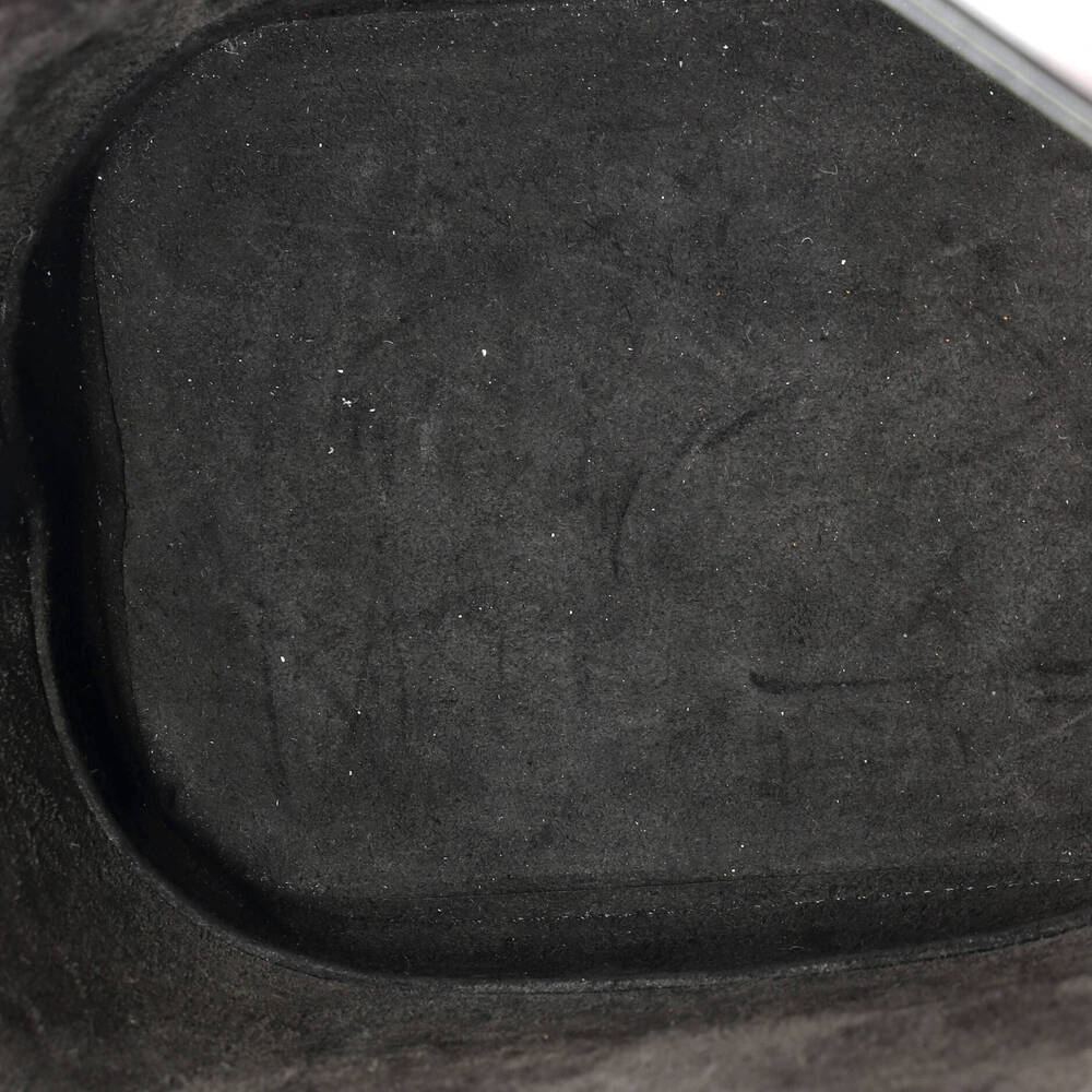 Celine Cuir Triomphe Bucket Bag Leather #203722C18B - Picture 5 of 9